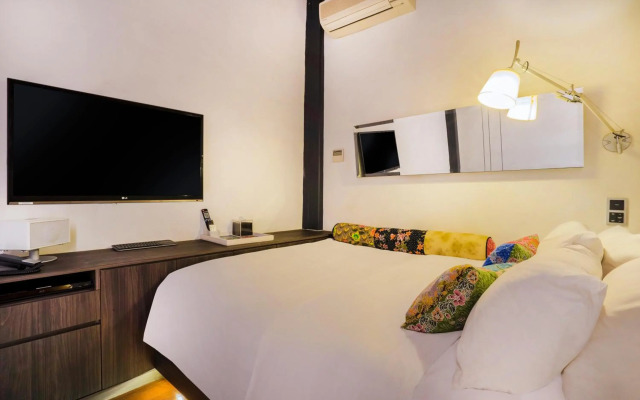ZEN Premium Little India