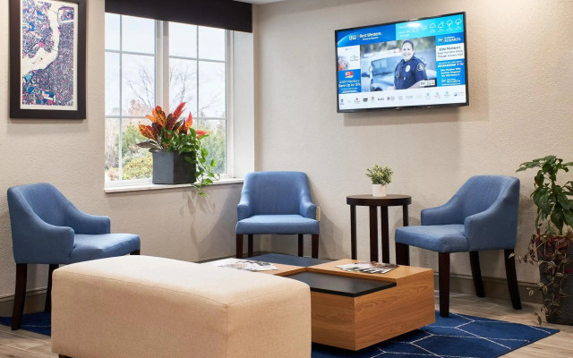 Comfort Inn & Suites Pottstown Eastern Gateway