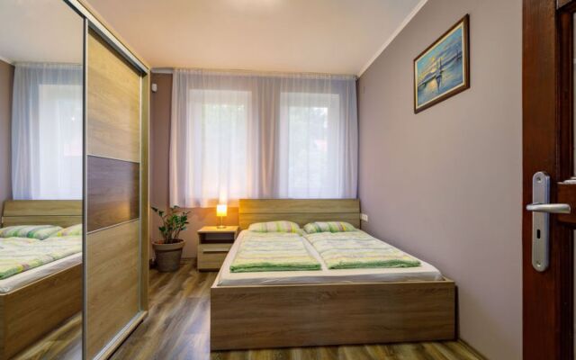 Holiday Home Balaton H2064