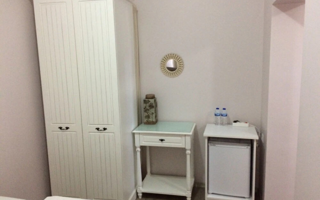 Burhaniye Merkez Otel