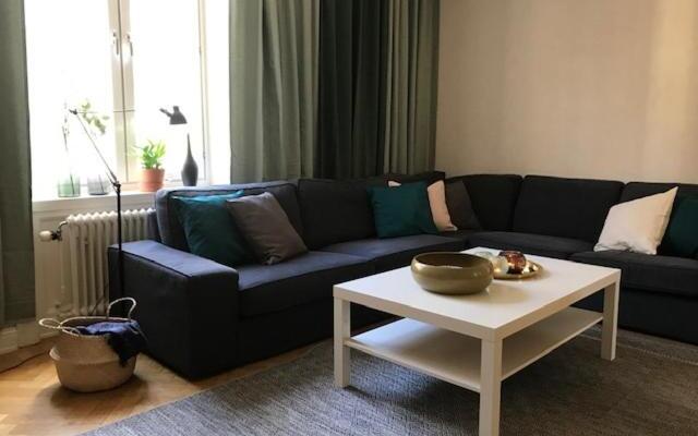Stylish & light 2 room apartment in SoFo, 60sqm