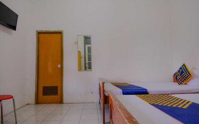OYO Life 2638 Hotel Raya