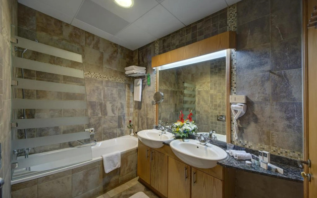 Al Khoory Hotel Apartments