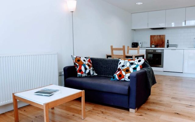 1 Bedroom Penthouse in Edinburgh
