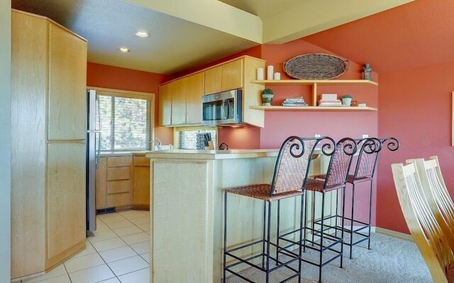 River Ridge 416a 2 Bedroom Condo by RedAwning