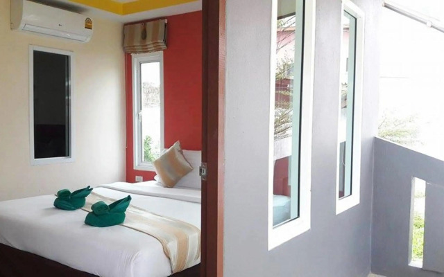 Popular Lanta Resort