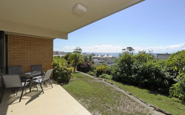The Crest, Unit 5/6-8 Tomaree Road