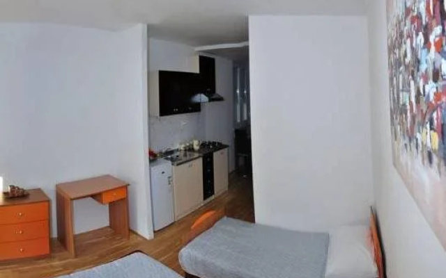 Aparthotel Pinjola