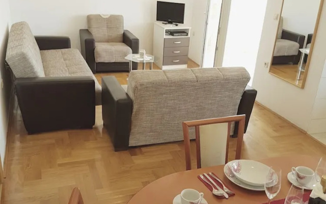 Apartments Dunja Malinska