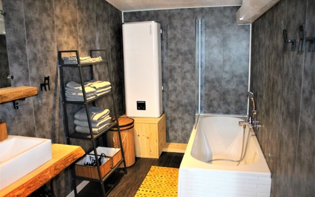 A la fontaine fleurie