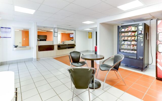 OYO Hotel Houston Katy Freeway
