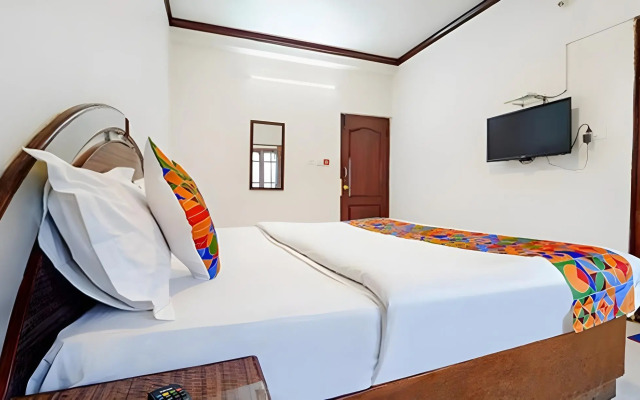 Orchid Inn