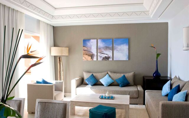 Aparthotel By Paradis Plage