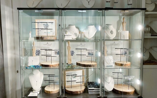 Tipi Lounge and breakfast