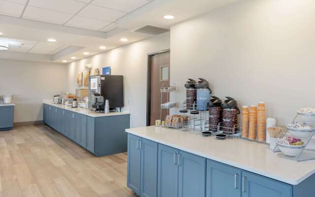 Comfort Suites Bloomsburg