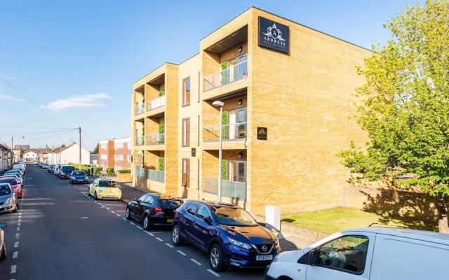 Gillingham Apartment