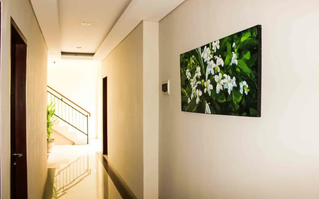 ZEN Rooms Legian Benesari 2