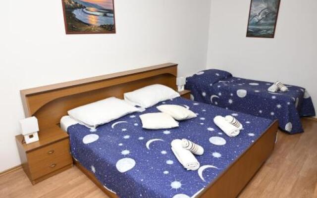 Apartments Miljević Bol