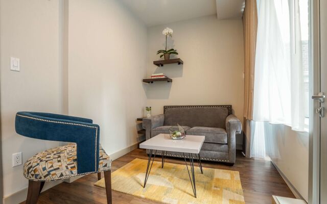 The Bernic Hotel New York City, Tapestry Collection by Hilton