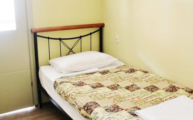 Red Fox Guesthouse