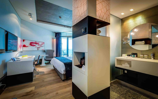 Royal Beach Tel Aviv Hotel