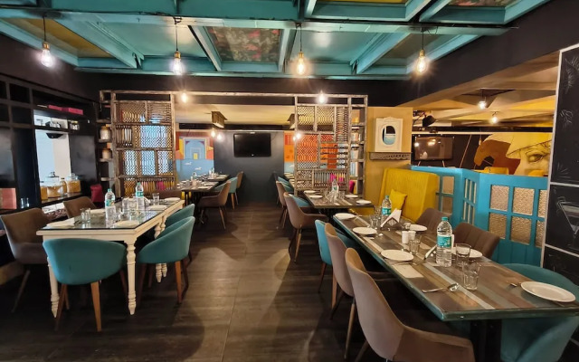 Hotel Heritage 2001-Nagpur