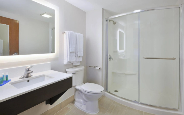 Holiday Inn Express Tiffin by IHG