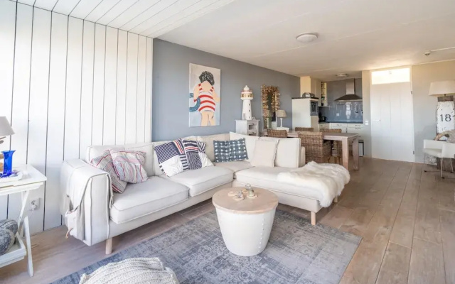 4 Person Apartment With sea View