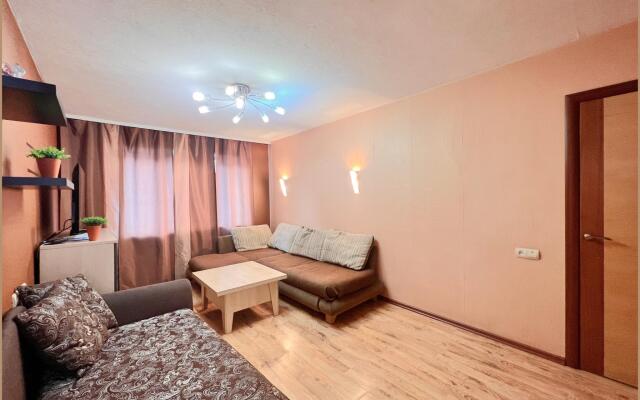 Апартаменты на проспекте Кольский 6