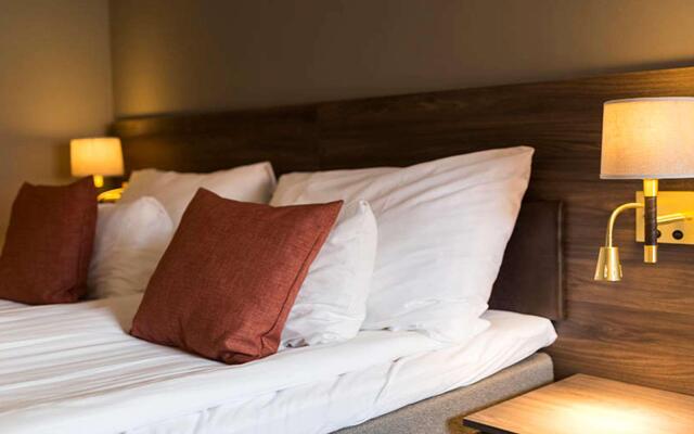 Home Hotel Uman