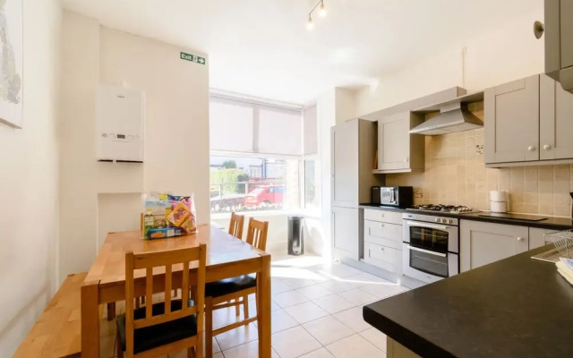 1 Roxby Terrace