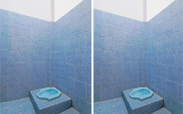 SPOT ON 91958 Flamboyan 25 Homestay Syariah