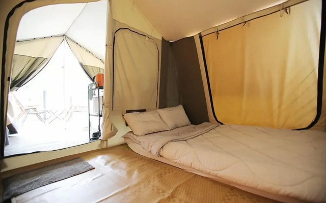 Chungjuho Camping World Glamping