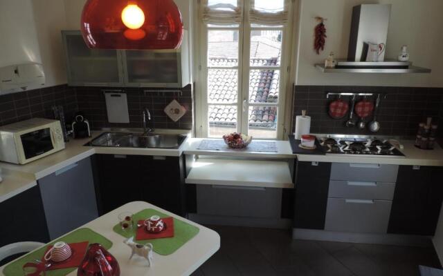 Feeling at Home - Varese Apartment