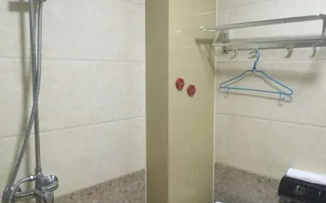 Qixian 168 Express Hotel