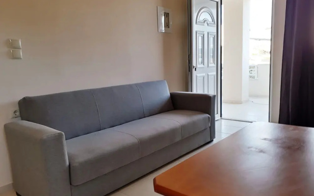 Yannis Residences