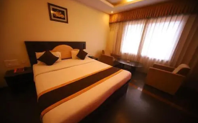Tip Top Residency