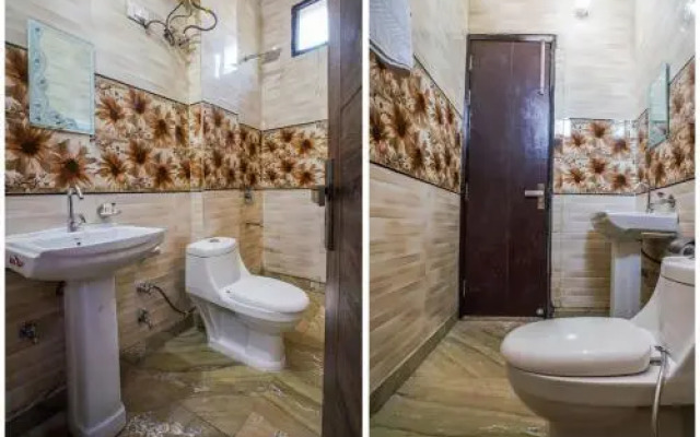 Janak Residency By OYO Rooms