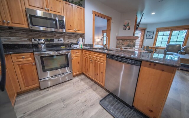 Expedition Station 8614