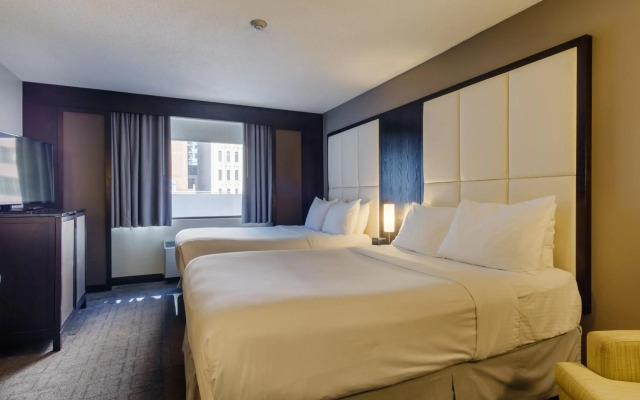 Arc The Hotel