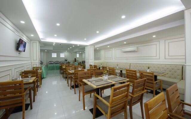 Le Mont Hotel