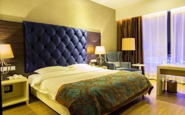 Guilin 26 Degree Hotel