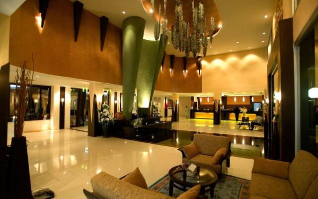 Bangkok Natural Spa Resort and Suite