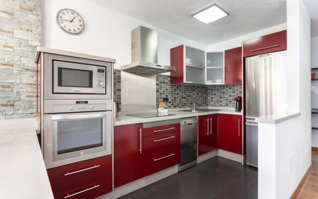 Home2Book Bright Center Apartment Santa Cruz