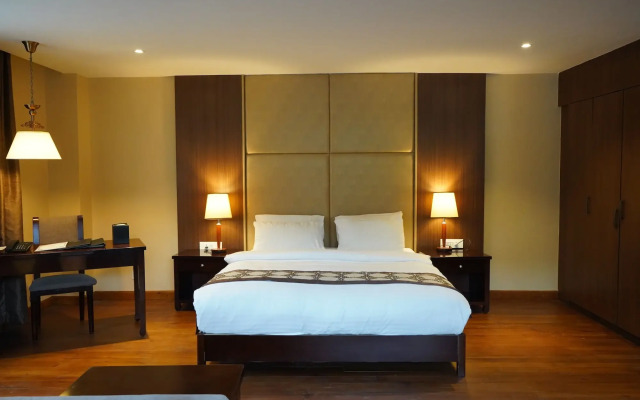 Ariya Hotel