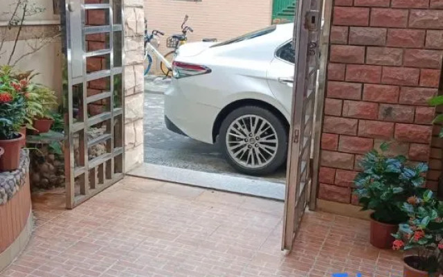 YOGA Courtyard Homestay