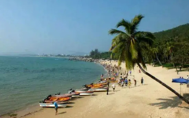 Leisure Travel Rent (Sanya Phoenix Airport Store)