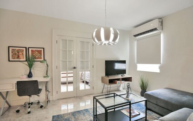 Destination Stays-Design District Miami