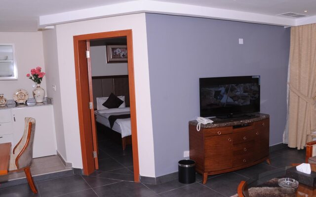 Magic suite Abu Halifa