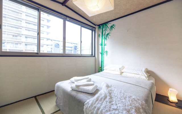 Wa Art Rooftop House Namba station